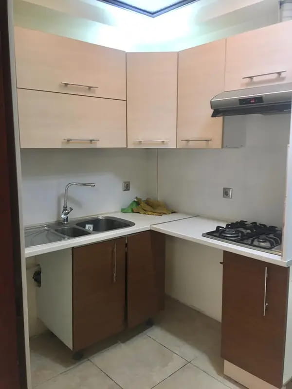 image 70 متر / موقعیت اداری / خوش نقشه / شمال جردن 3